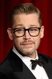 Macaulay Culkin profile photo