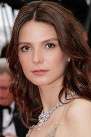 Joséphine Japy profile photo
