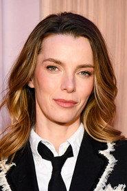 Betty Gilpin profile photo