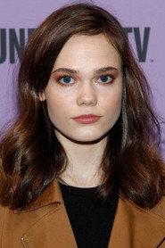 Oona Laurence profile photo