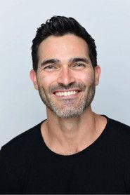 Tyler Hoechlin profile photo
