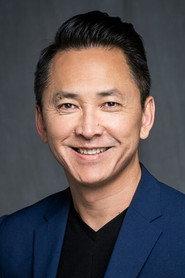 Viet Thanh Nguyen profile photo