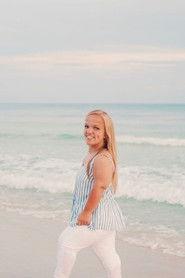Elizabeth Johnston profile photo