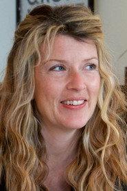 Karine Pelletier profile photo