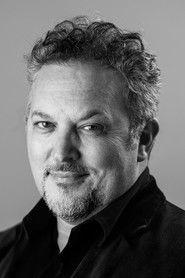 Darick Robertson profile photo