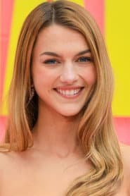 Chloe East profile photo