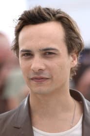 Frank Dillane profile photo