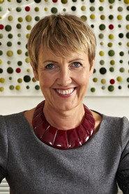 Aggie MacKenzie profile photo