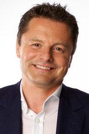 Chris Hollins profile photo