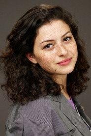 Alia Shawkat profile photo
