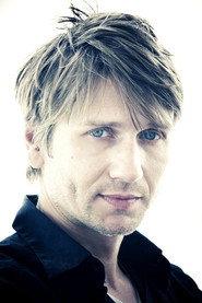 Stanislas Merhar profile photo