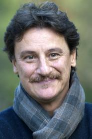 Giorgio Tirabassi profile photo