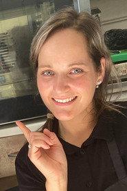 Eva Tomečková profile photo