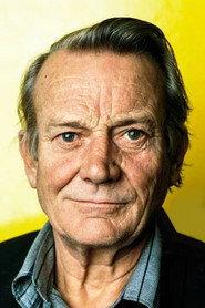 Denholm Elliott profile photo