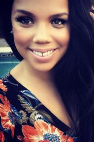 Kiely Williams profile photo