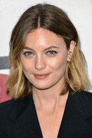 Leila George profile photo