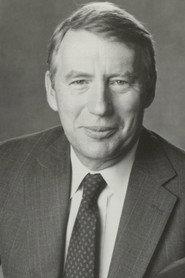Robert MacNeil profile photo