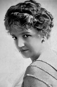 Adele Farrington profile photo