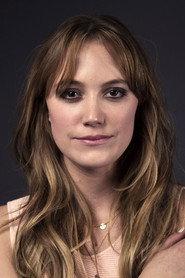 Maika Monroe profile photo