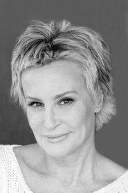 Lisa Hart Carroll profile photo