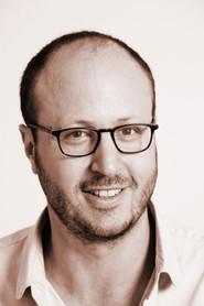 Roger Bennett profile photo