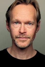 Steven Mackintosh profile photo