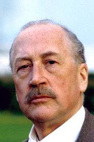 Bernard Hepton profile photo