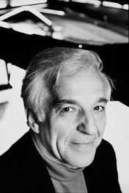 Vladimir Ashkenazy profile photo