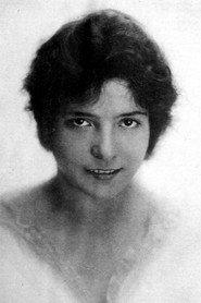 Zena Keefe profile photo