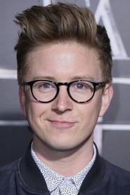 Tyler Oakley profile photo