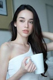 Sky Maria Hoerschler profile photo