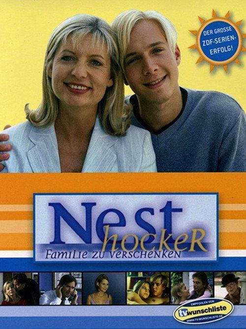 Nesthocker – Familie zu verschenken backdrop