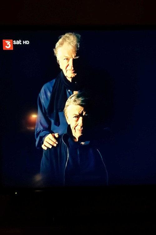 Brüder Kühn: Zwei Musiker spielen sich frei backdrop