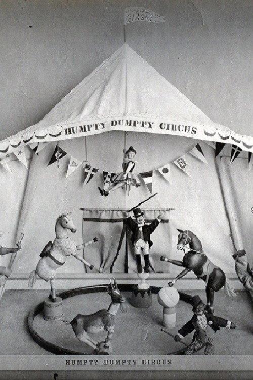 Humpty Dumpty Circus backdrop