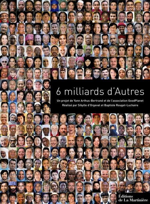 6 Milliards d'Autres backdrop