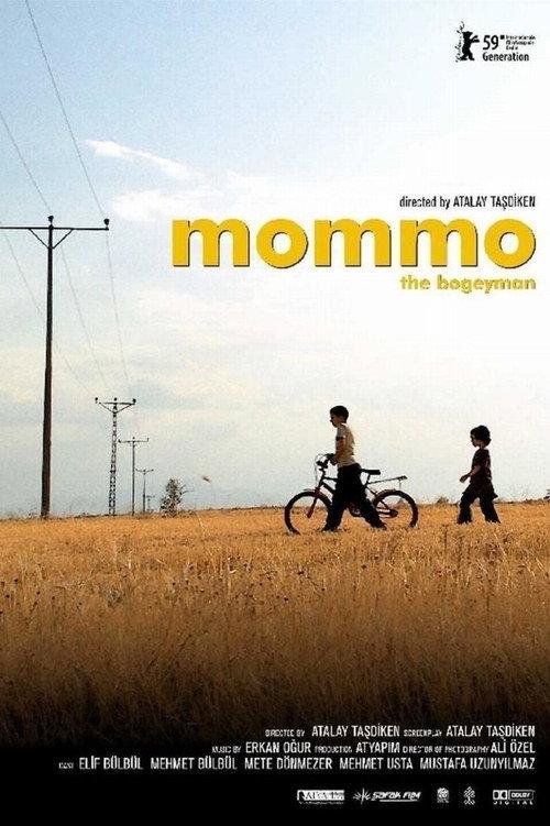 Mommo: Kız Kardeşim backdrop