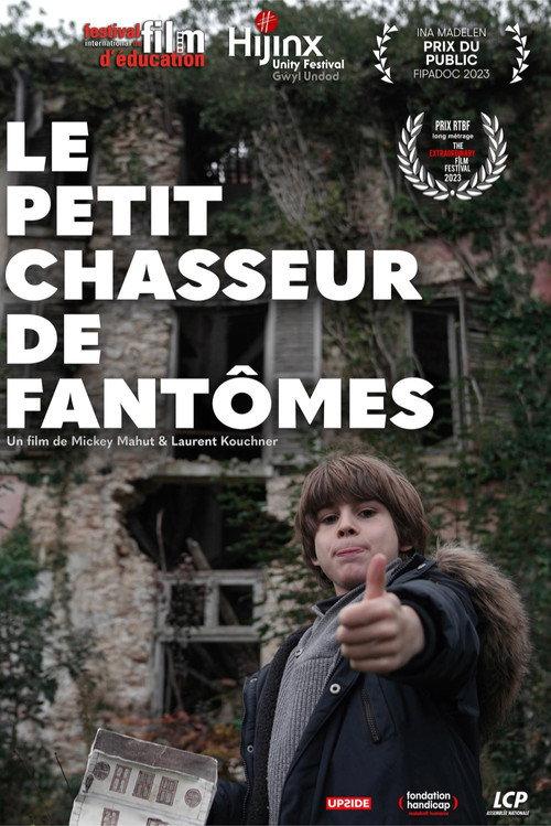Autisme : le petit chasseur de fantômes backdrop