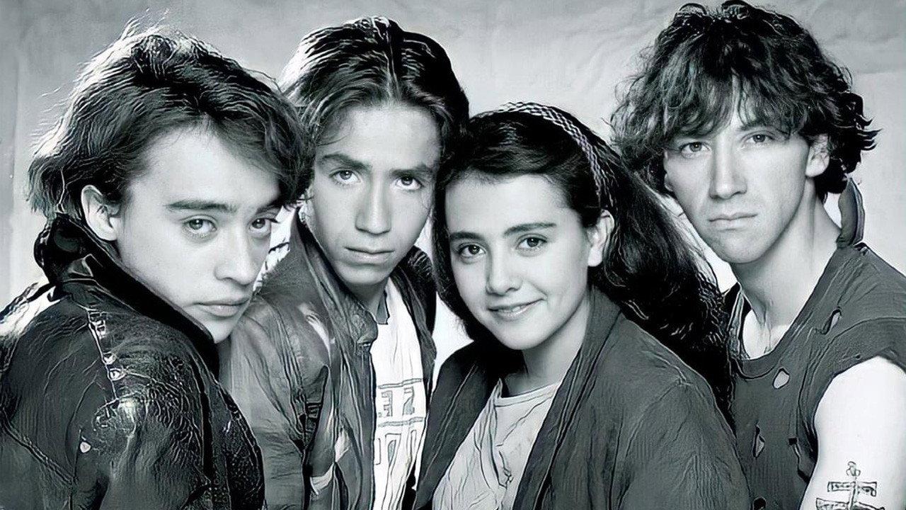 Pobre juventud backdrop