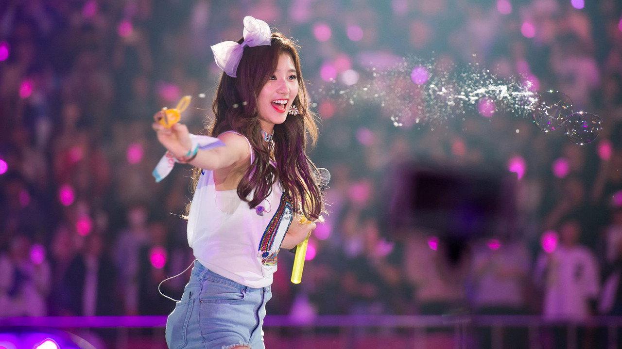 TWICELAND backdrop