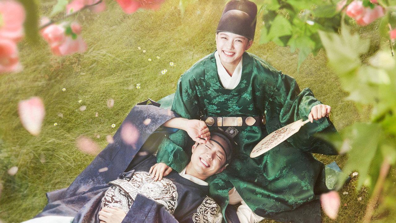 Love in the Moonlight backdrop