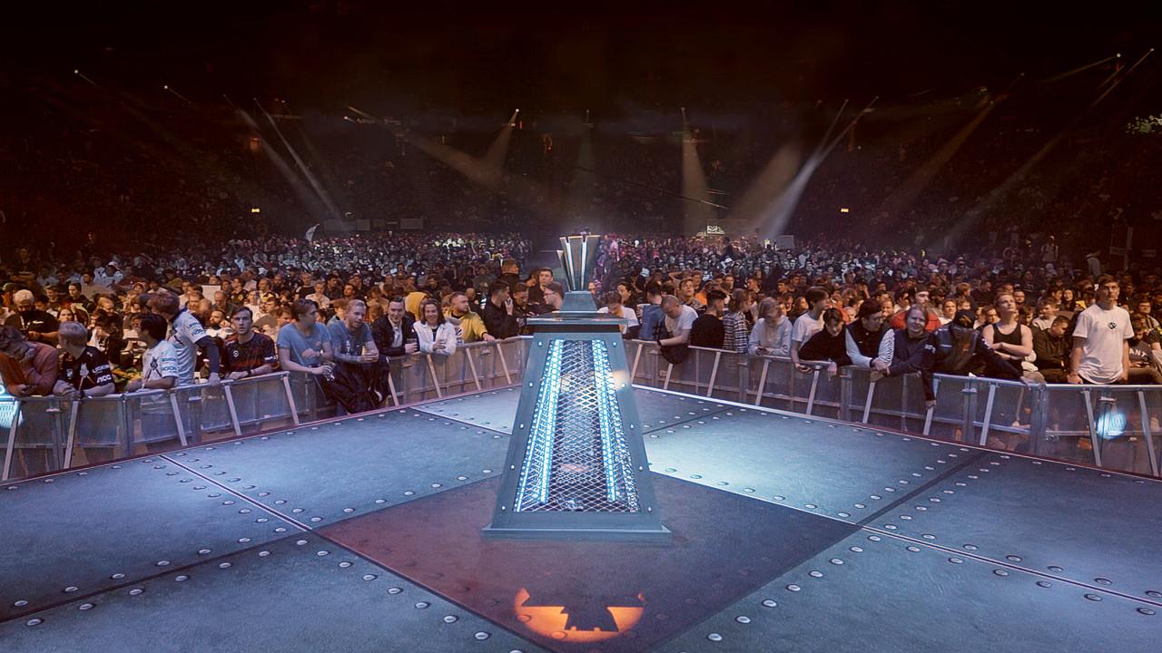E-sports from within backdrop
