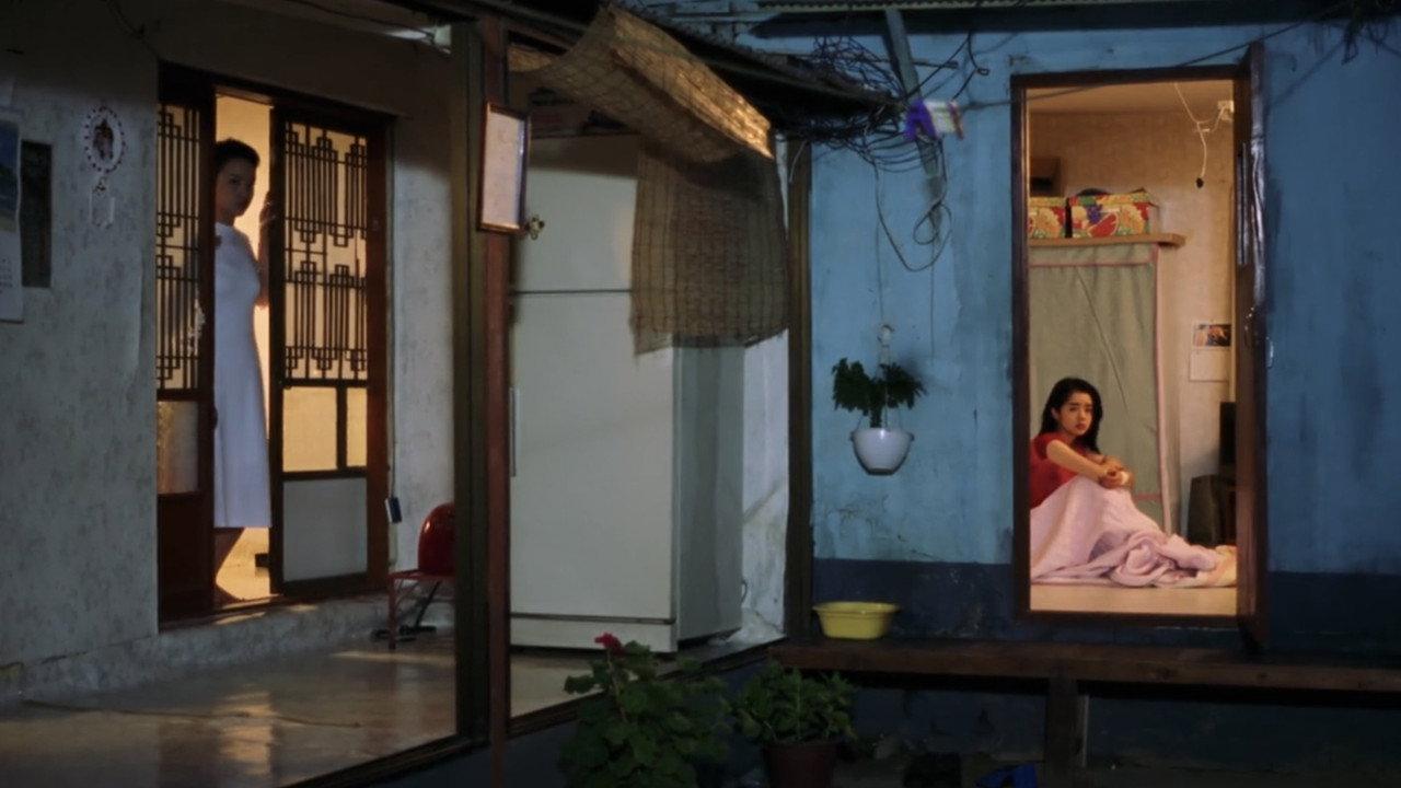 Birdcage Inn backdrop