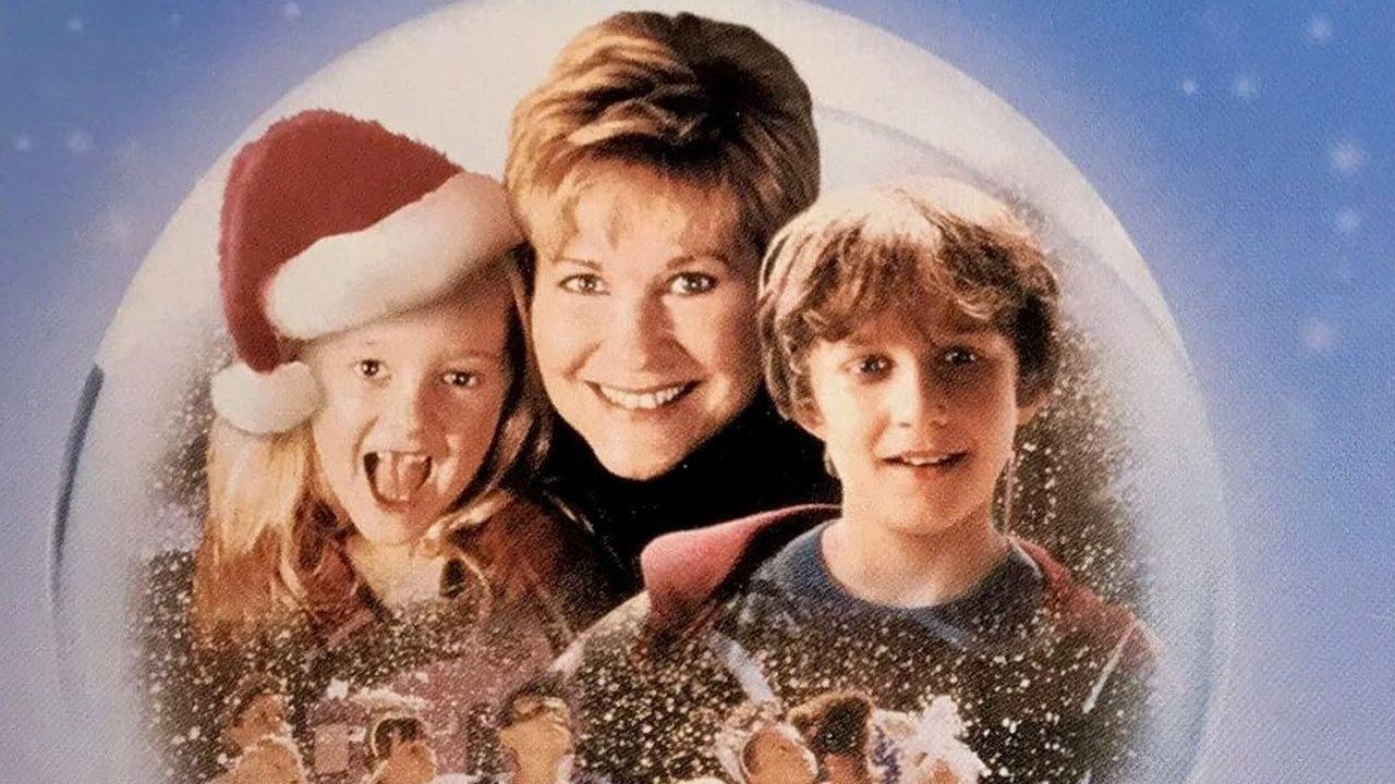 The Christmas Path backdrop