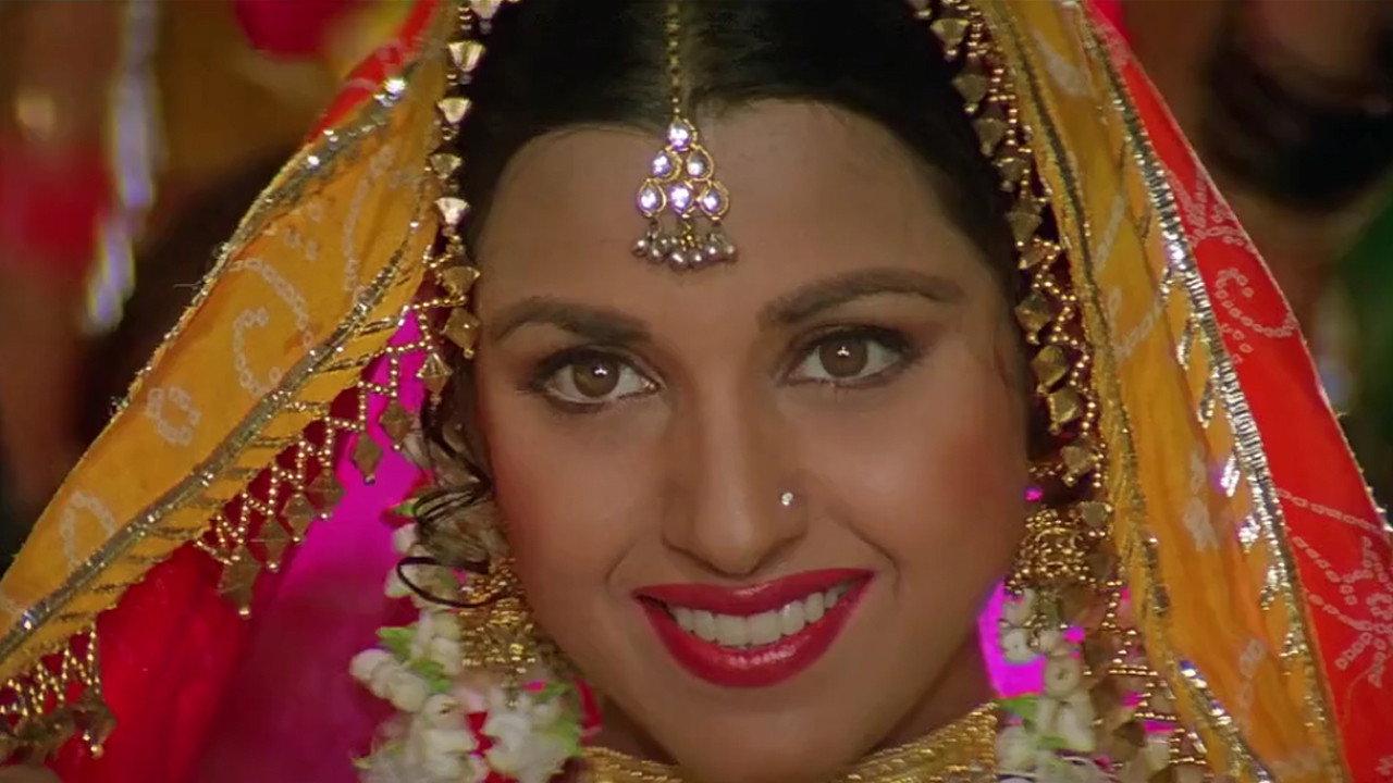 Salma Pe Dil Aa Gaya backdrop