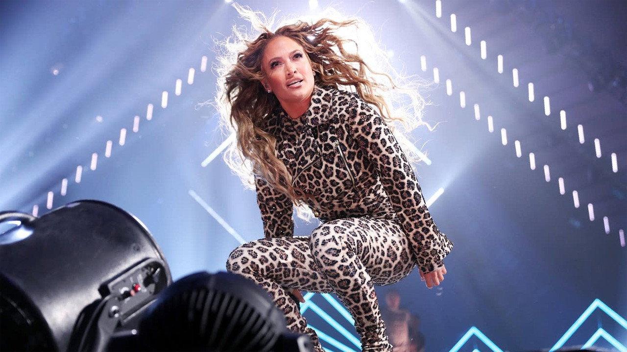 Jennifer Lopez: Super Bowl Saturday Night backdrop