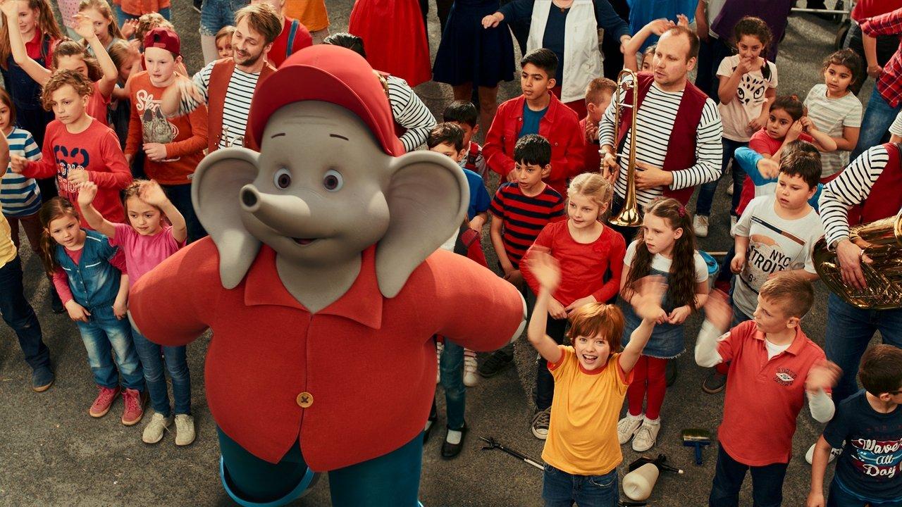 Benjamin the Elephant backdrop