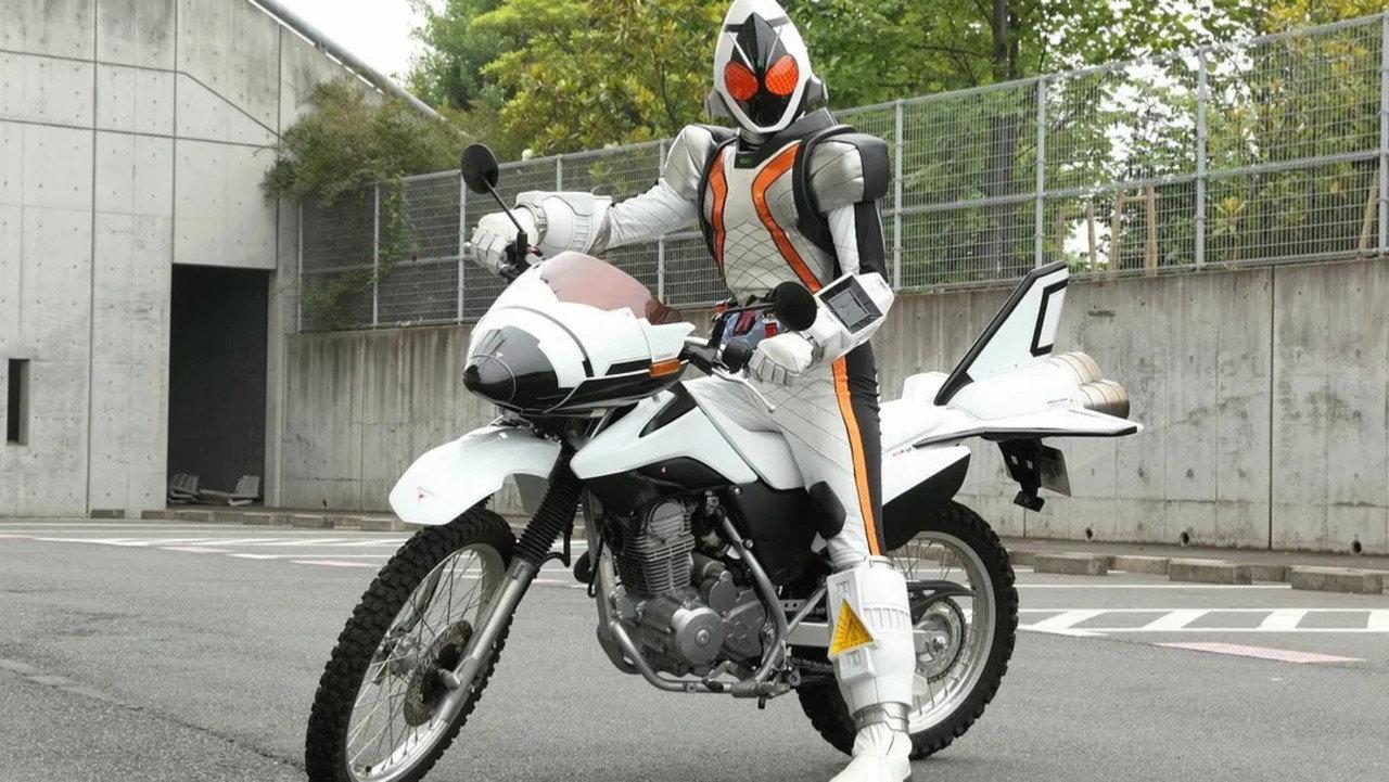 Kamen Rider Fourze backdrop