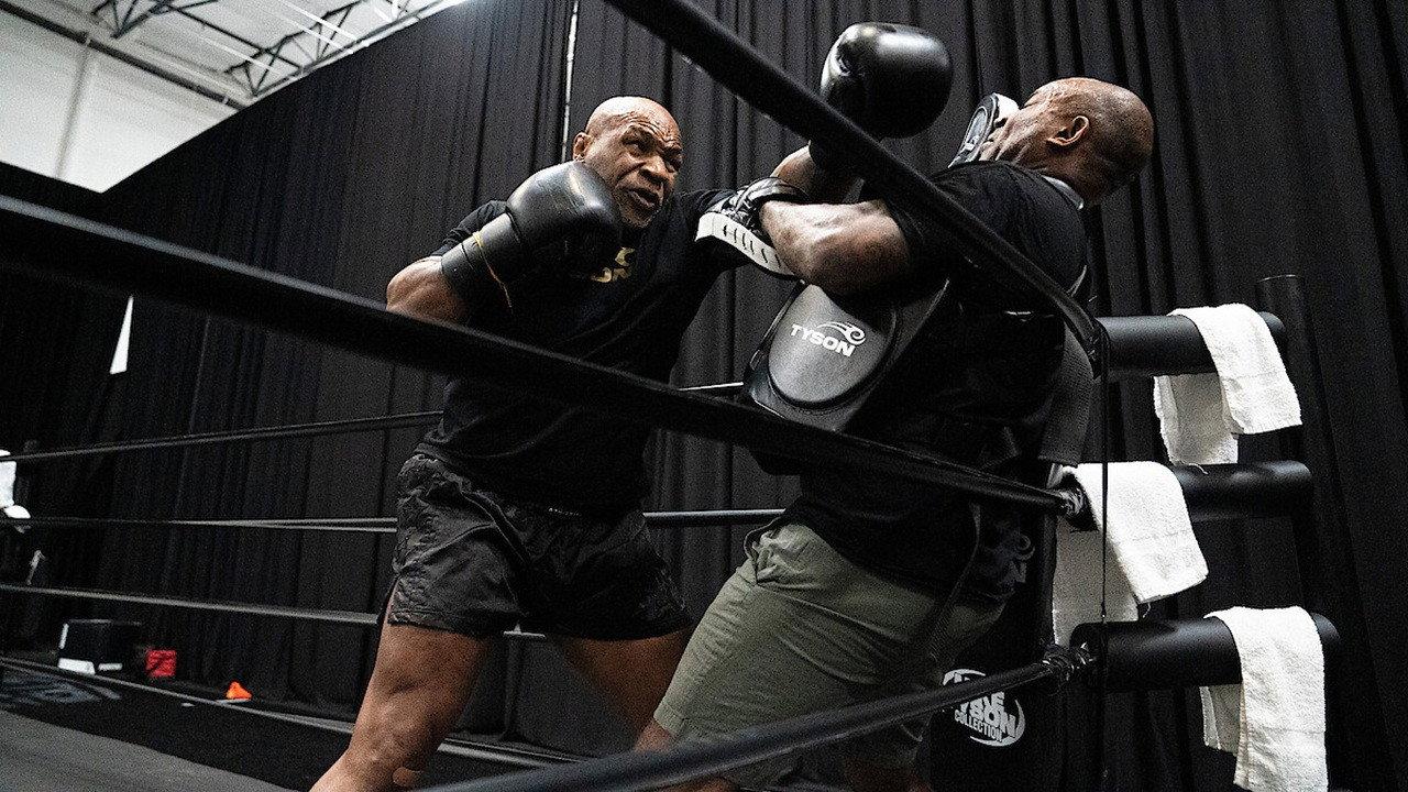 Countdown: Paul vs. Tyson backdrop