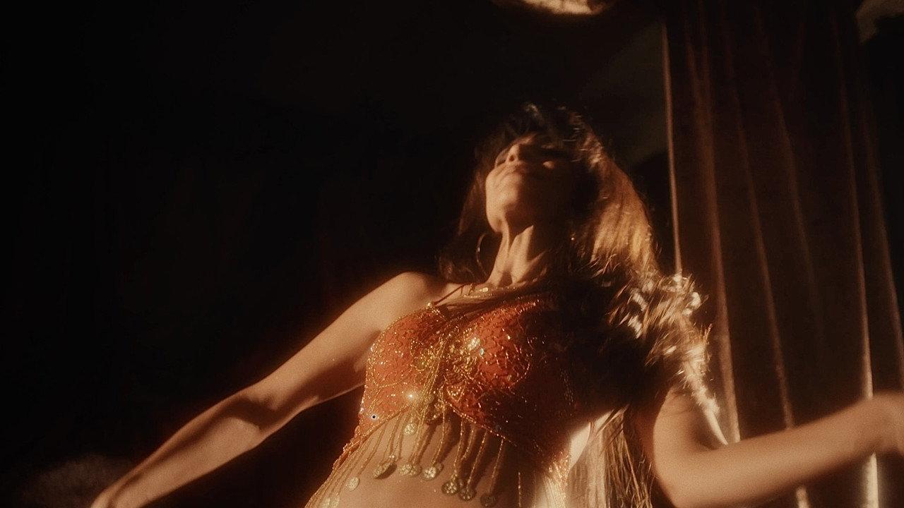 Dancer of the Republic backdrop