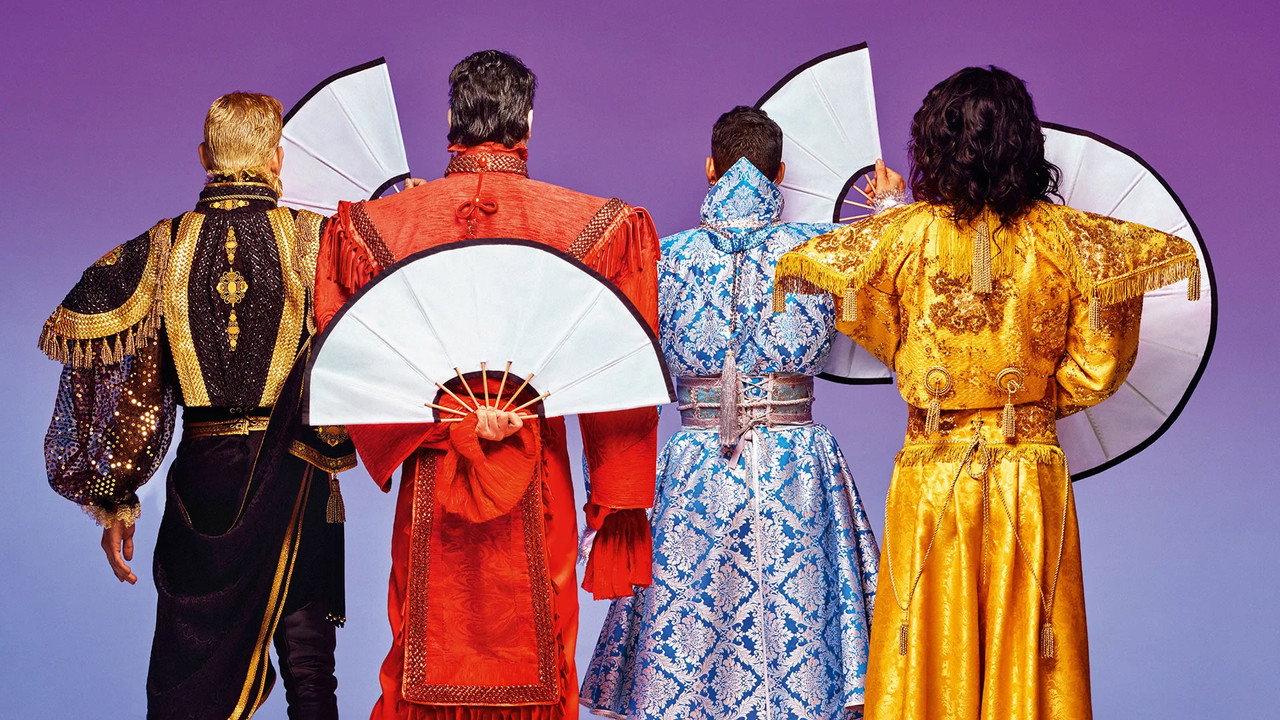 Locomía backdrop